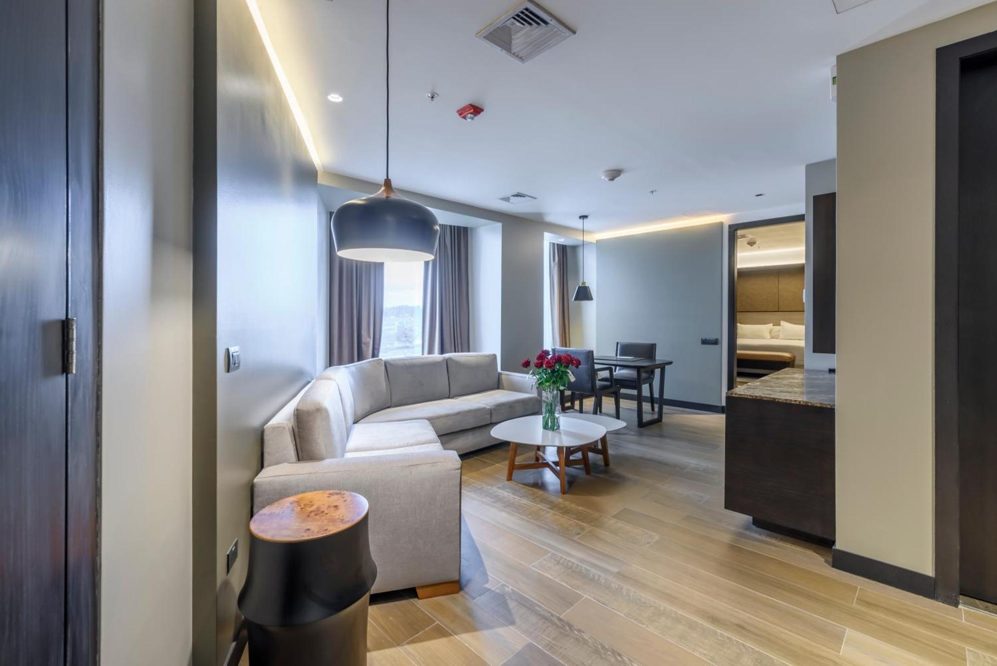 Hotel Eb By Eurobuilding Quito Airport
